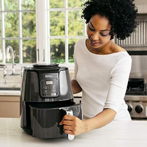 NINJA AF101C, Air Fryer, 3.8L Less Oil Electric Air Frying, Equipped - Image 4