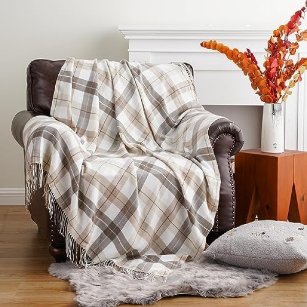 BATTILO HOME Fall Plaid Throw Blanket for Couch, Farmhouse Checkered Decor Throw - Image 6